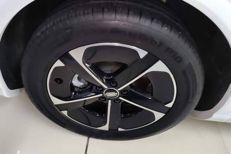 Used Hima H5 2025 Model Range-Extending Max Left Front Wheel Hub