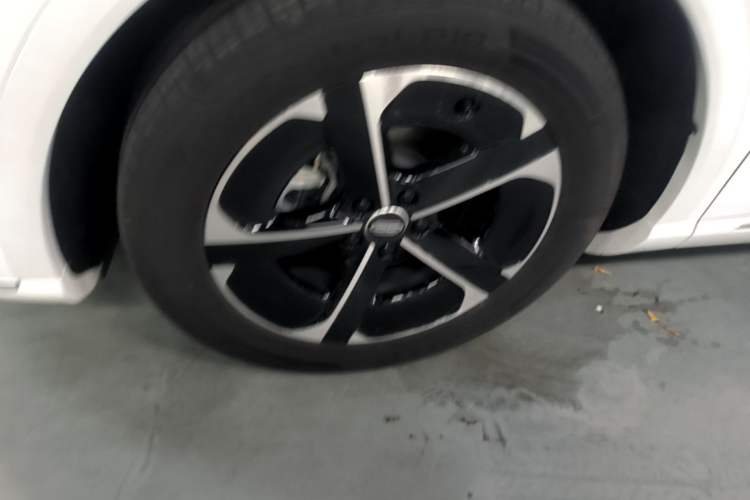 Used Hima H5 2025 Model Range-Extending Max Left Front Wheel Hub