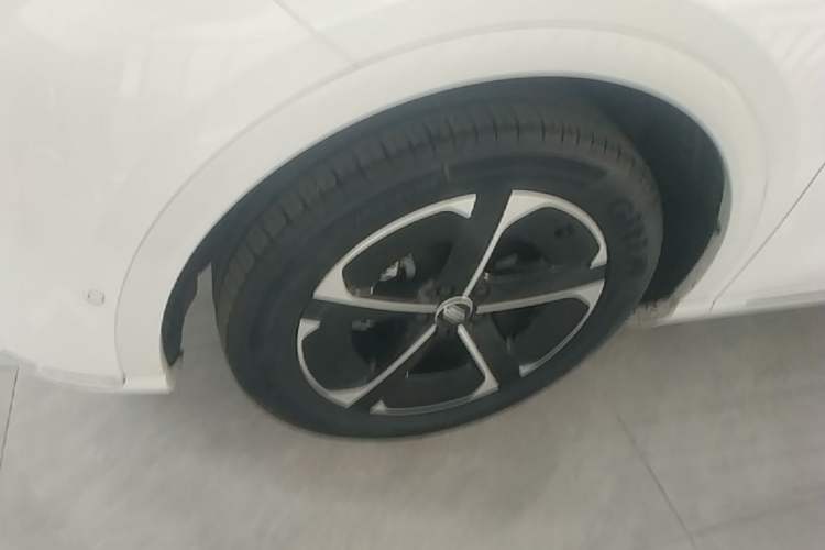 Used Hima H5 2025 Model Range-Extending Max Left Front Wheel Hub