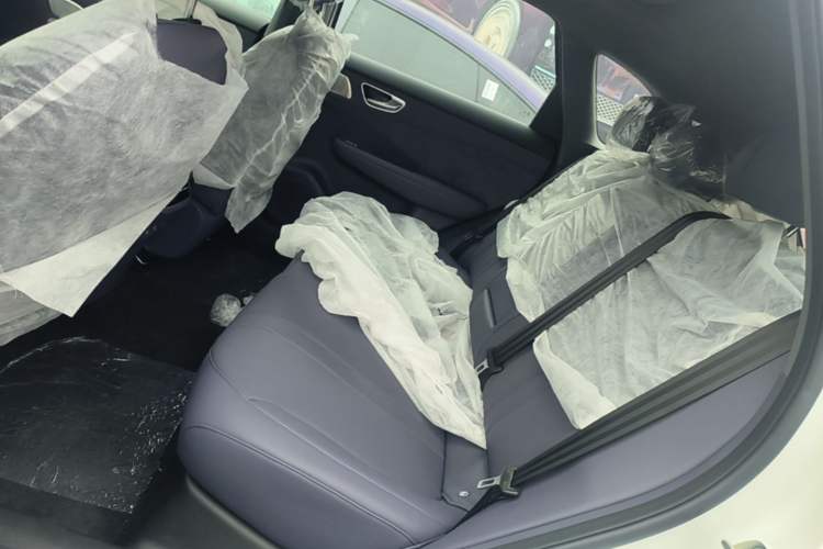 Used Hima H5 2025 Model Range-Extending Pro Left Rear Seat