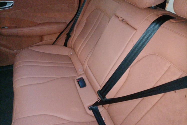 Used Hima H5 2025 Model Range-Extending Max Left Rear Seat