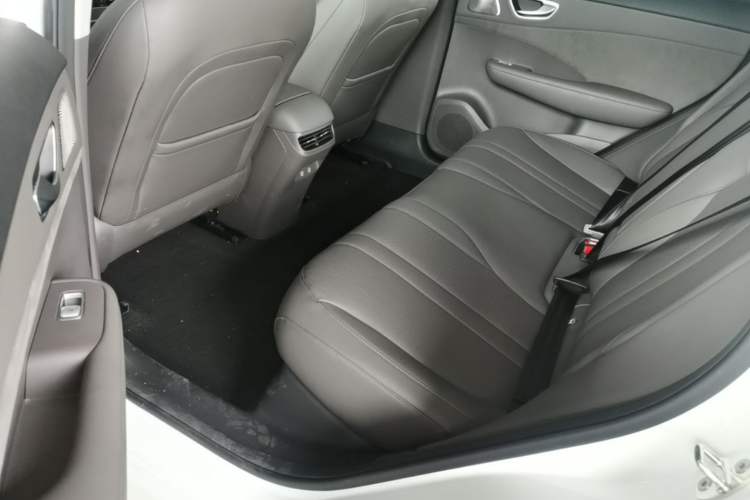 Used Hima H5 2025 Model Range-Extending Max Left Rear Seat