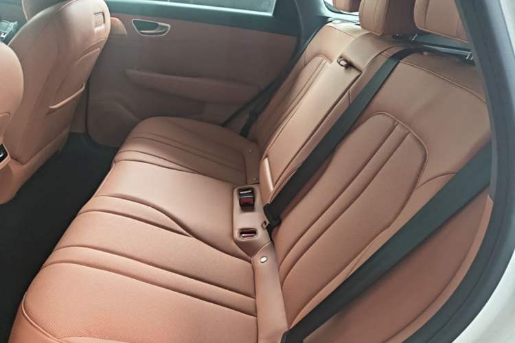Used Hima H5 2025 Model Range-Extending Max Left Rear Seat