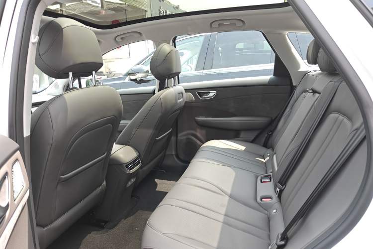 Used Hima H5 2025 Model Range-Extending Pro Left Rear Seat