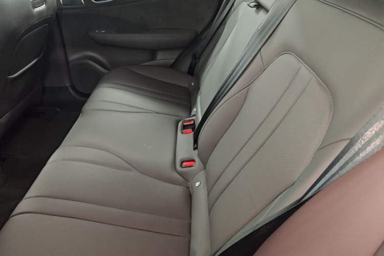 Used Hima H5 2025 Model Range-Extending Max Left Rear Seat