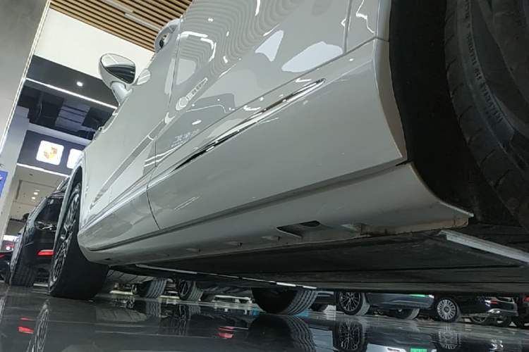 Used Hima H5 2025 Model Pure Electric Max Long Range Left Side Sill