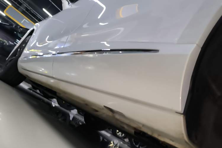 Used Hima H5 2025 Model Range-Extending Max Left Side Sill