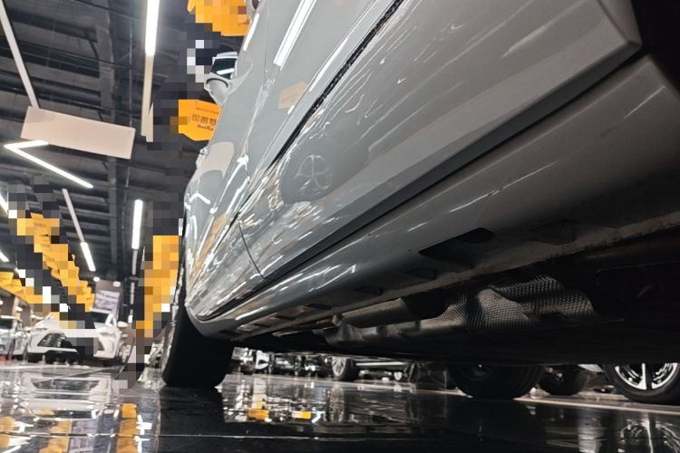 Used Hima H5 2025 Model Range-Extending Max Left Side Sill