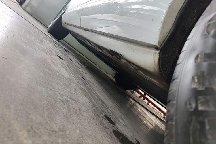 Used Hima H5 2025 Model Pure Electric Max Long Range Left Side Sill