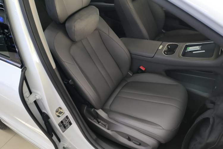Used Hima H5 2025 Model Range-Extending Max Right Front Seat