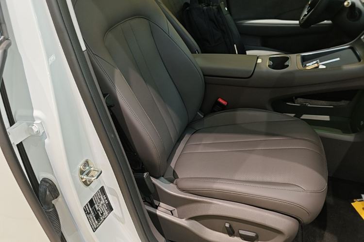 Used Hima H5 2025 Model Range-Extending Max Right Front Seat