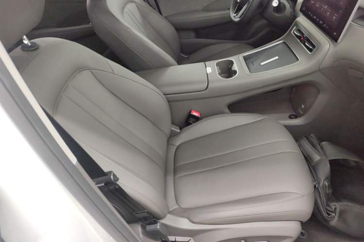 Used Hima H5 2025 Model Range-Extending Max Right Front Seat