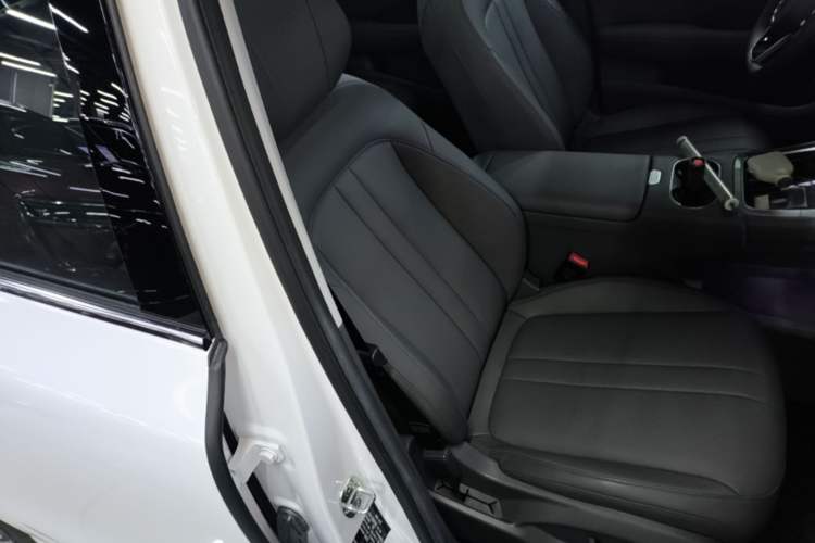Used Hima H5 2025 Model Range-Extending Max Right Front Seat