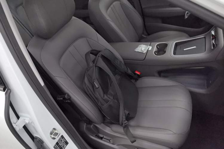 Used Hima H5 2025 Model Range-Extending Max Right Front Seat