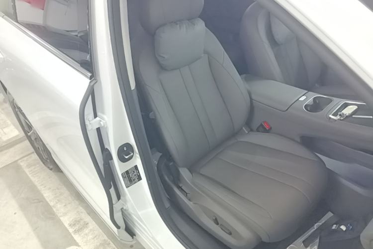 Used Hima H5 2025 Model Range-Extending Max Right Front Seat