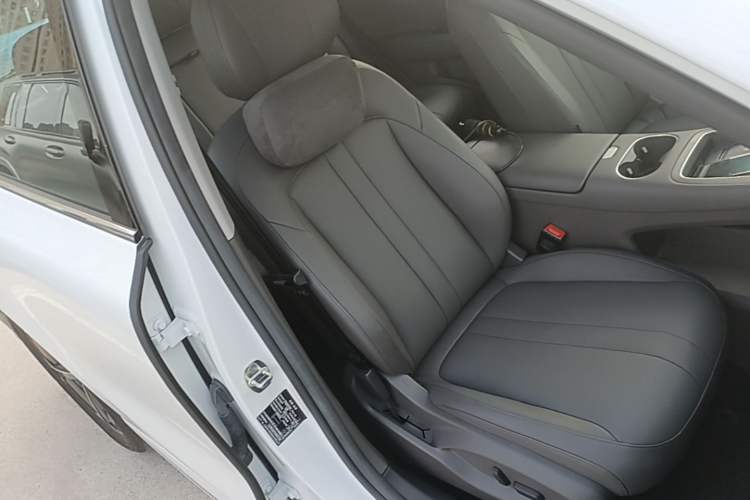 Used Hima H5 2025 Model Range-Extending Max Right Front Seat
