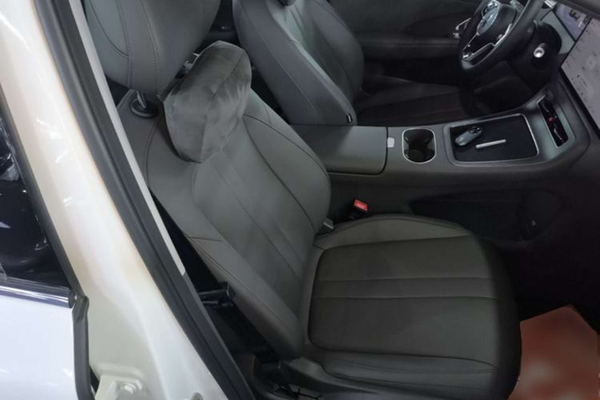 Used Hima H5 2025 Model Pure Electric Max Long Range Right Front Seat