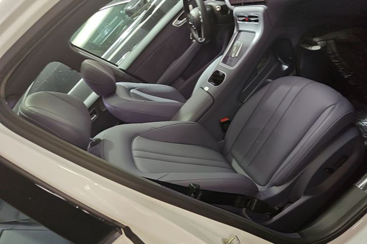 Used Hima H5 2025 Model Range-Extending Max Right Front Seat