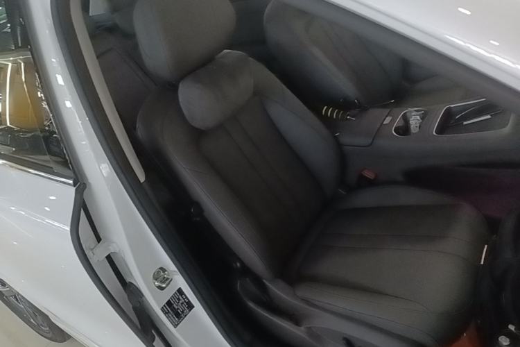 Used Hima H5 2025 Model Range-Extending Max Right Front Seat
