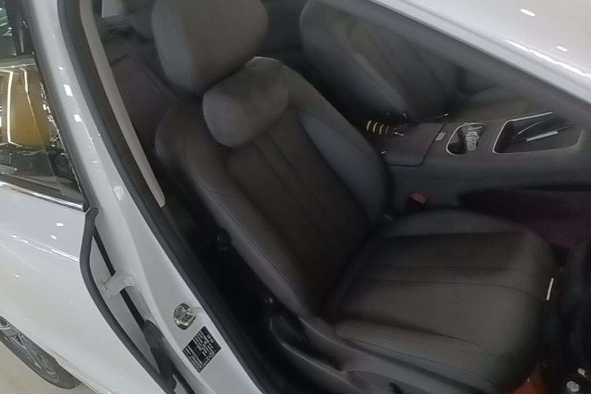 Used Hima H5 2025 Model Range-Extending Max Right Front Seat