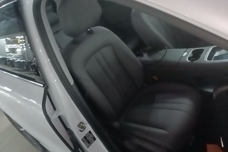 Used Hima H5 2025 Model Range-Extending Max Right Front Seat