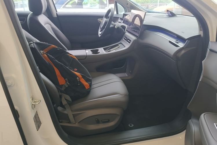 Used Hima H5 2025 Model Pure Electric Max Long Range Right Front Seat
