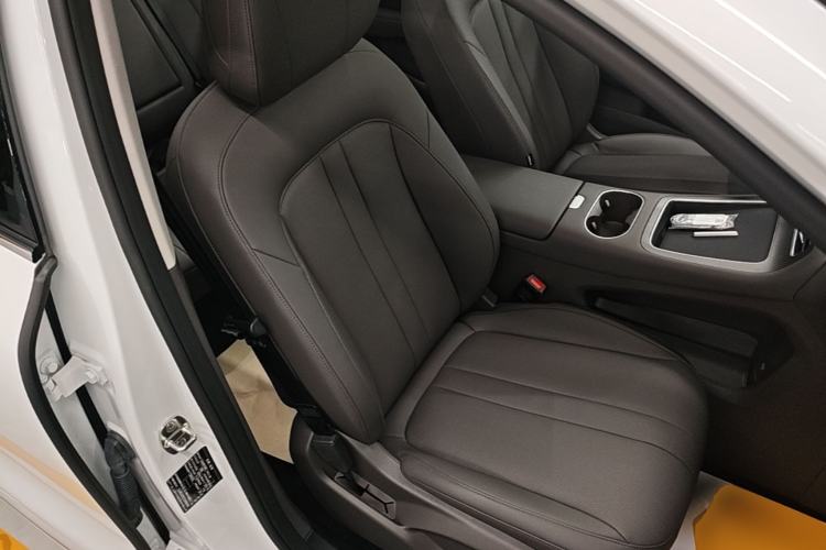 Used Hima H5 2025 Model Range-Extending Max Right Front Seat