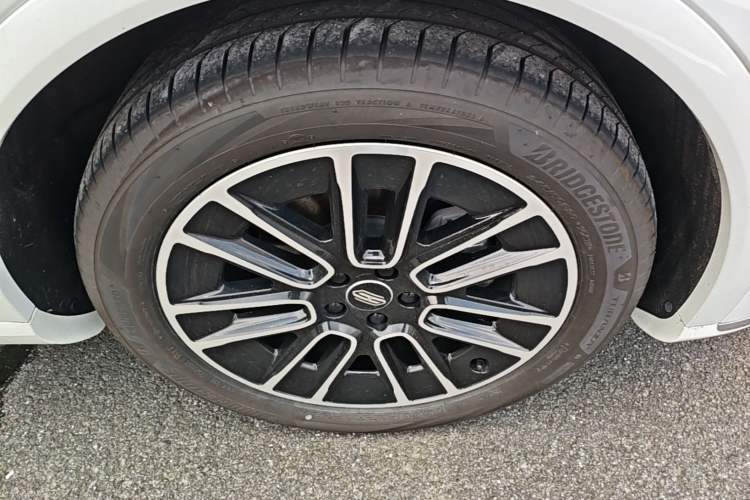 Used Hima H5 2025 Model Range-Extending Max Right Front Wheel Hub