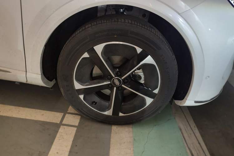 Used Hima H5 2025 Model Range-Extending Max Right Front Wheel Hub