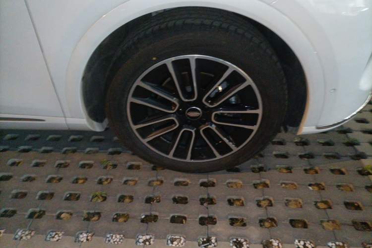 Used Hima H5 2025 Model Range-Extending Max Right Front Wheel Hub