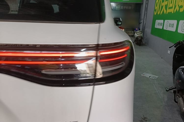 Used Hima H5 2025 Model Range-Extending Max Right Rear Taillight
