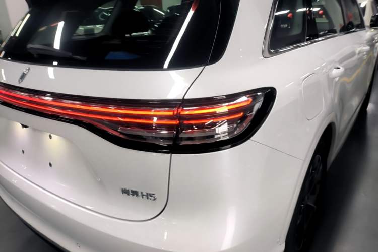 Used Hima H5 2025 Model Range-Extending Max Right Rear Taillight