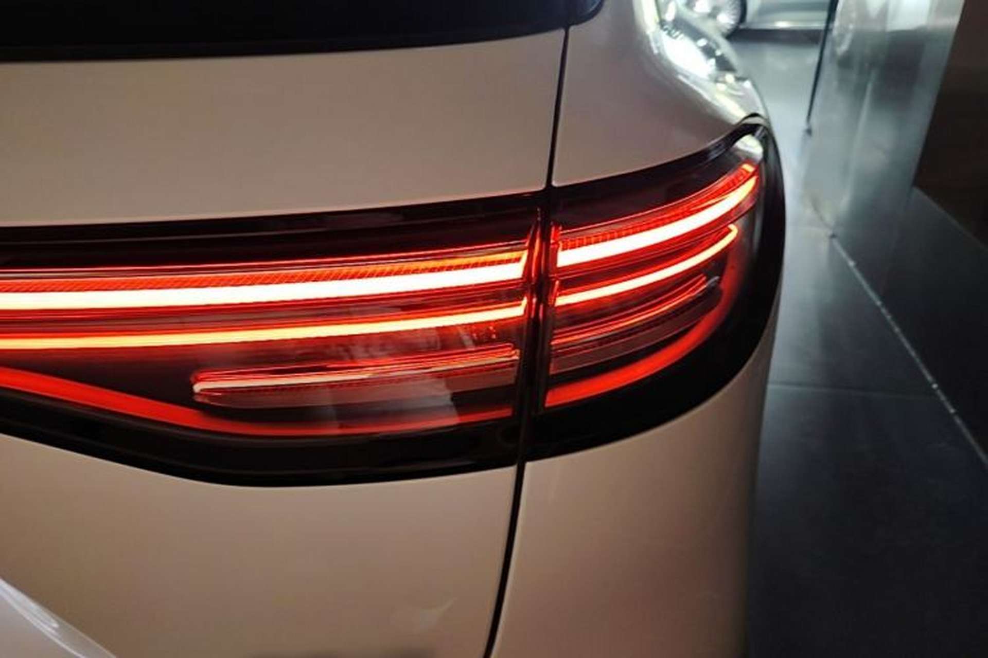 Used Hima H5 2025 Model Range-Extending Max Right Rear Taillight