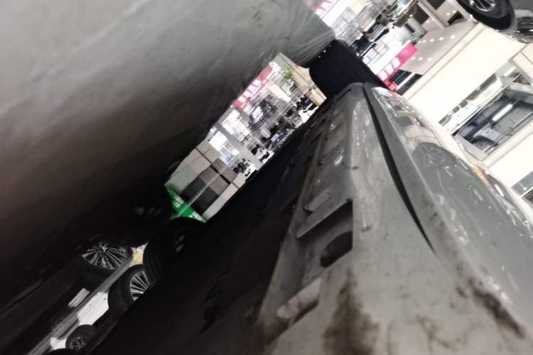 Used Hima H5 2025 Model Range-Extending Max Right Side Sill
