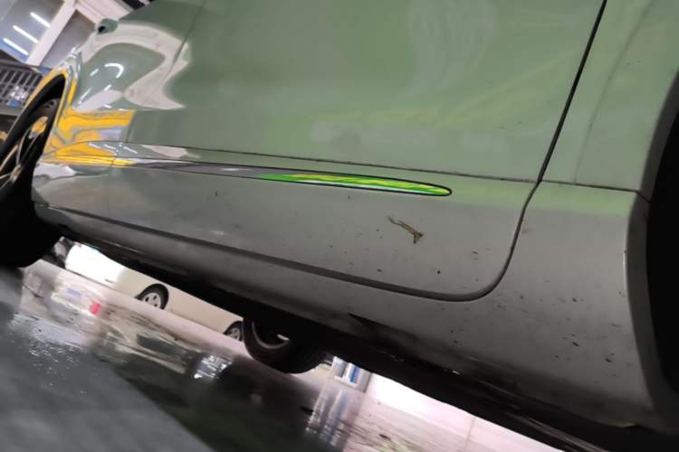 Used Hima H5 2025 Model Range-Extending Max Right Side Sill