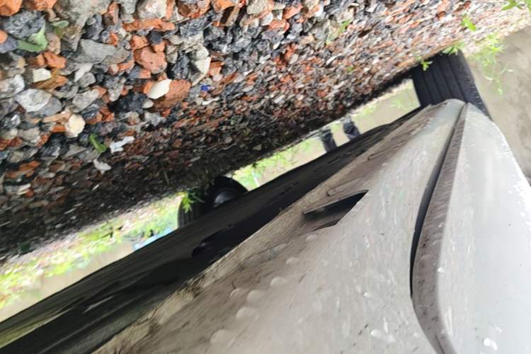 Used Hima H5 2025 Model Range-Extending Max Right Side Sill