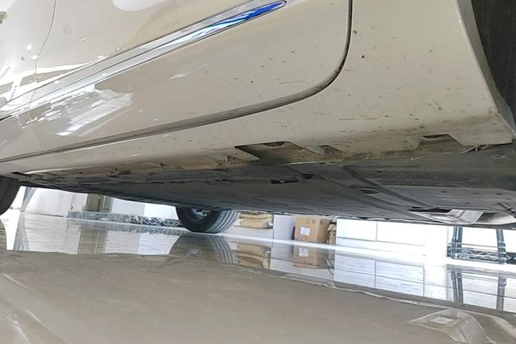 Used Hima H5 2025 Model Range-Extending Max Right Side Sill