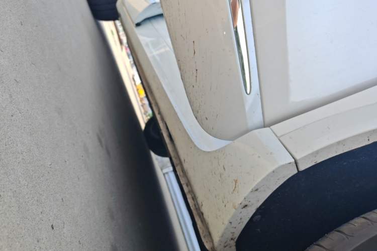 Used Hima H5 2025 Model Range-Extending Max Right Side Sill