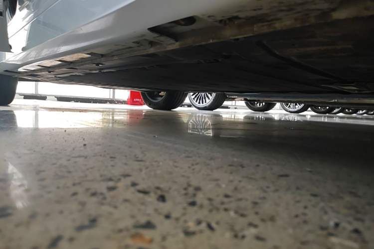 Used Hima H5 2025 Model Range-Extending Max Right Side Sill