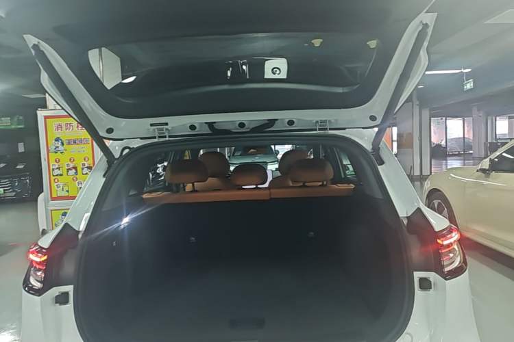 Used Hima H5 2025 Model Range-Extending Max Trunk