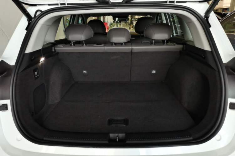 Used Hima H5 2025 Model Range-Extending Max Trunk