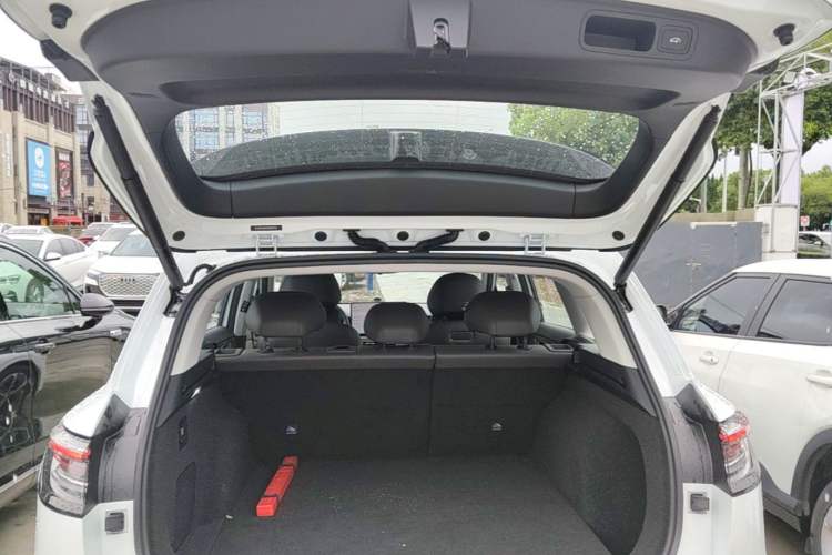 Used Hima H5 2025 Model Range-Extending Max Trunk