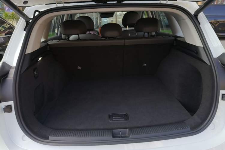 Used Hima H5 2025 Model Range-Extending Max Trunk