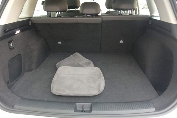 Used Hima H5 2025 Model Range-Extending Max Trunk