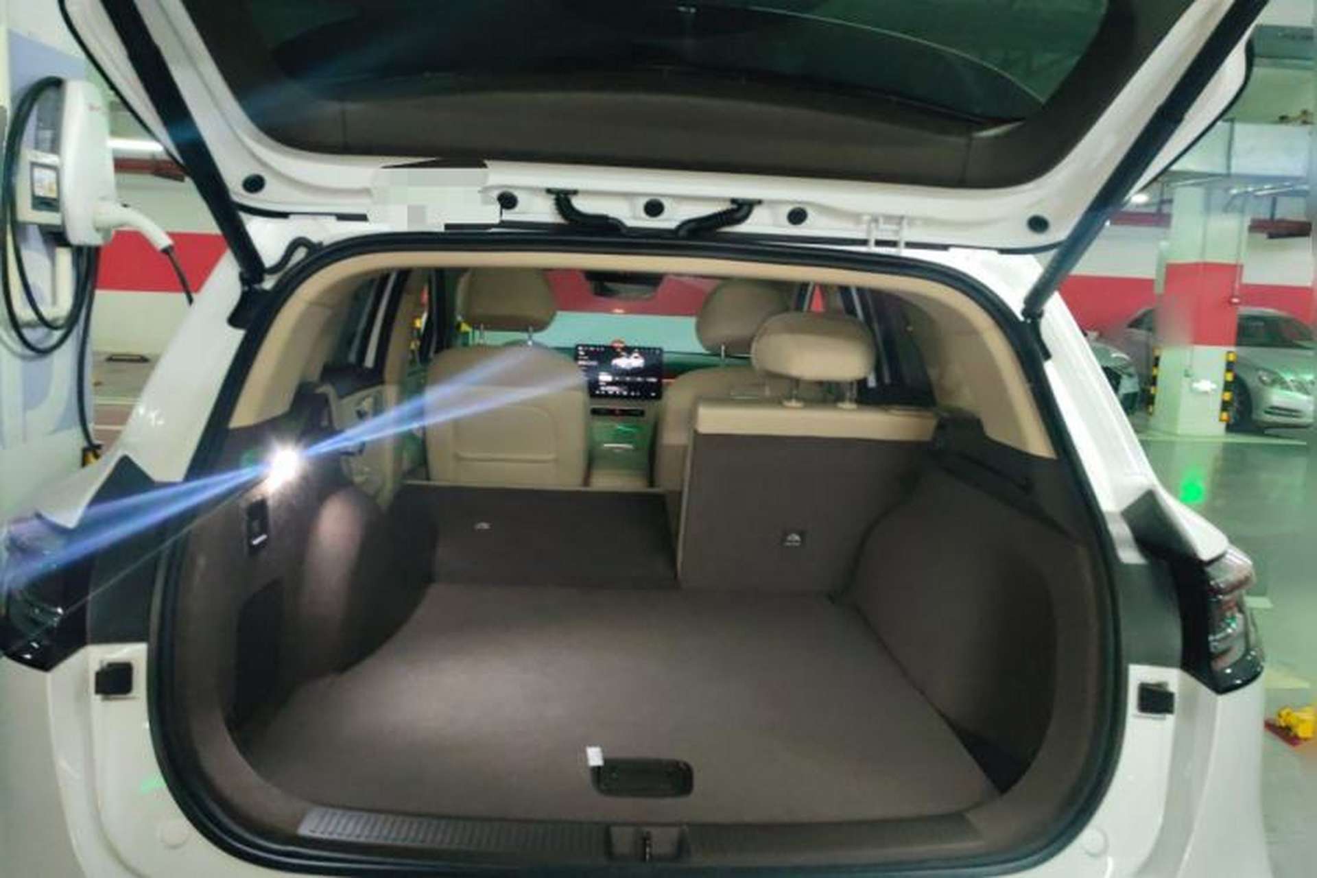 Used Hima H5 2025 Model Range-Extending Max Trunk
