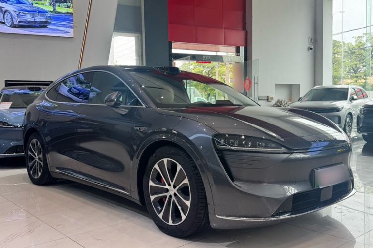 Used Hima Luxeed R7 2024 All-Electric 736 km Ultra Exterior 1