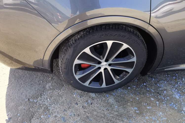 Used Hima Luxeed R7 2024 All-Electric 736 km Ultra Exterior 3