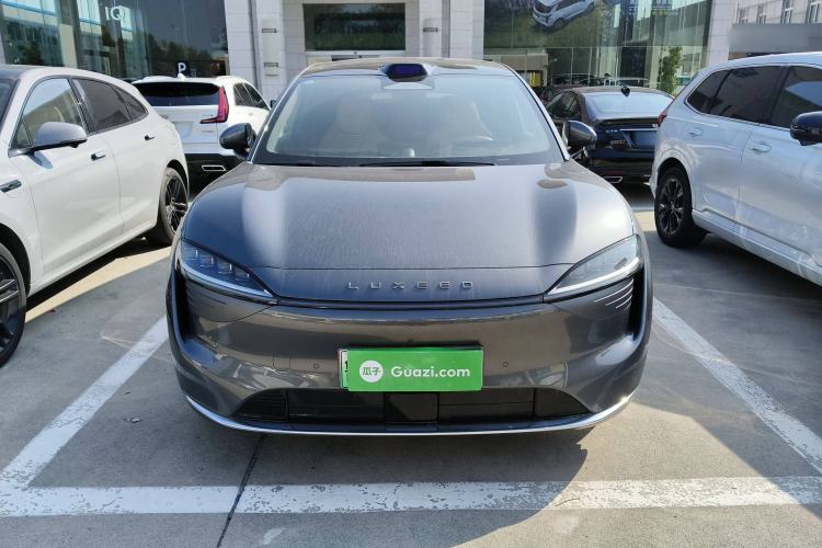 Used Hima Luxeed R7 2024 All-Electric 736 km Ultra Exterior 4