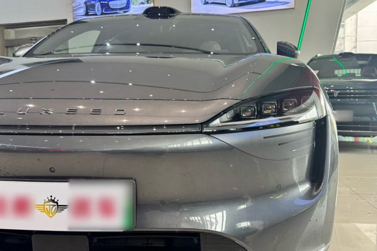 Used Hima Luxeed R7 2024 All-Electric 736 km Ultra Exterior 5