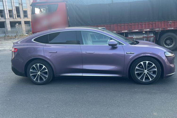 Used Hima Luxeed R7 2025 Range-Extended Version 251 km Max Exterior 2